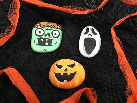 Hand Painted Spooky Halloween Pebbles Set Of 3 Pumpkin Zombie And