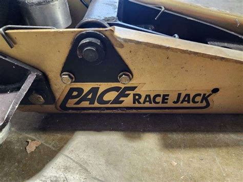 Pace 1 Ton Aluminum Racing Jack Iron Horse Auction Company