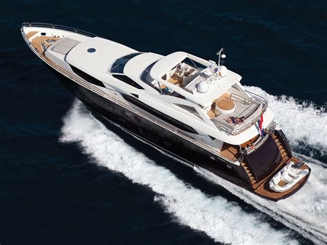 Sunseeker 30M Yacht: Prices, Specs, Reviews and Sales Information - itBoat