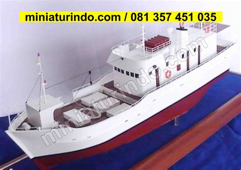 cara membuat miniatur sekolah dari kardus 12