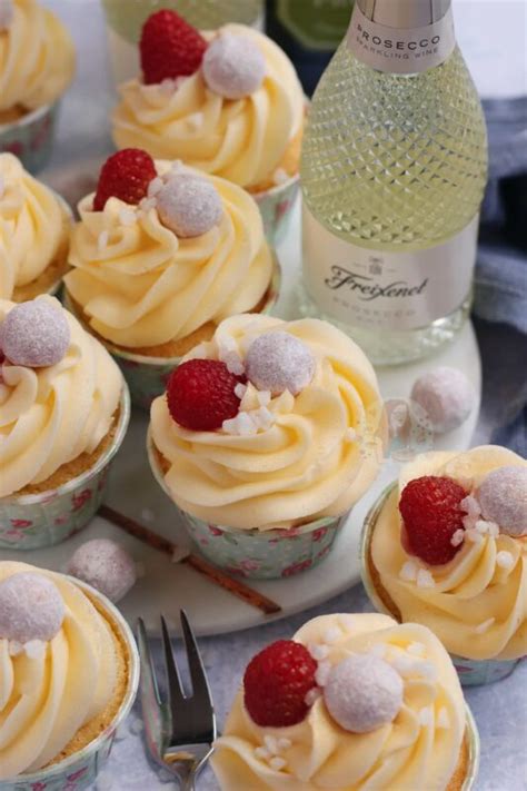 Prosecco Cupcakes Janes Patisserie