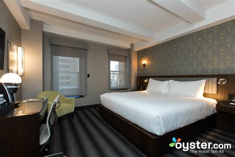 Hotel Edison Times Square - The Signature King Room at the Hotel Edison Times Square | Oyster ...