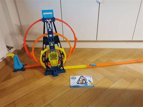 Hot Wheels GYP Track Builder Unlimited Triple Loop Kit Gebraucht in Basel für CHF nur
