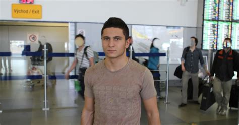 NEO BLOG GAY OUT IN PUBLIC Airport Raw Sex Y RUB HIM Rubdown And Then Bareback Sex Rudy