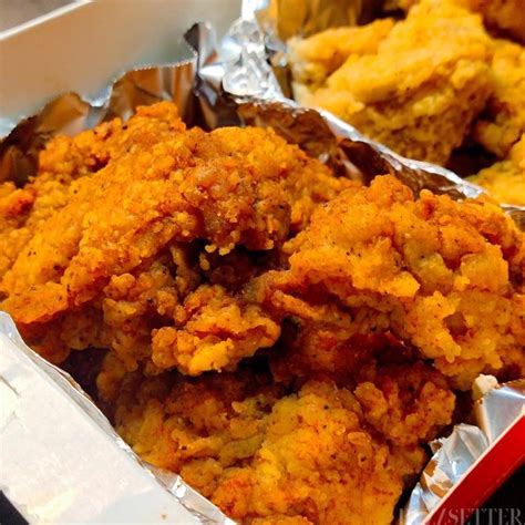 24 CHICKEN Delivery in Manila! - Buzzsetter