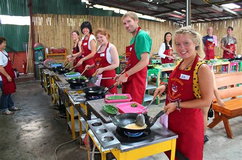 Half Day Cooking Class in a Typical Chiang Mai House: Thai Kitchen ...