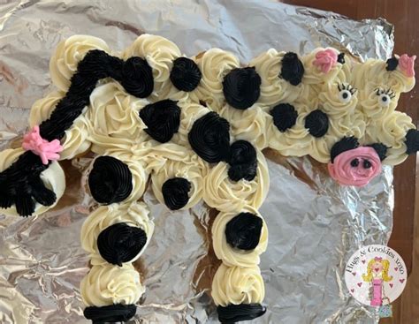 Cow Cupcake Cake