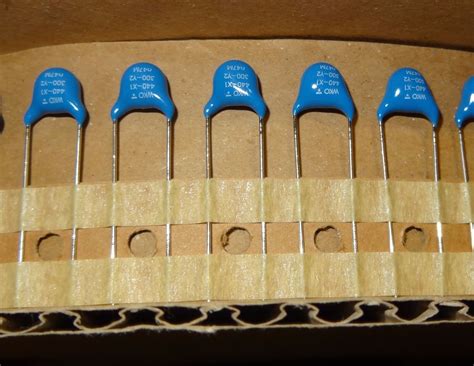 50 pcs 470 pF 300 440 VAC Line rated Ceramic Capacitors Soluções e