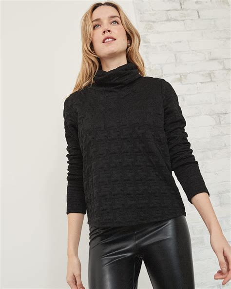 Jacquard Houndstooth Long Sleeve Turtleneck RW CO