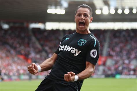 Chicharito celebrates reaching 50 Premier League goals | West Ham ...