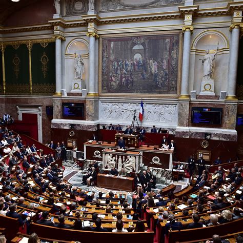 Les députés votent la suppression de l ISF en première lecture