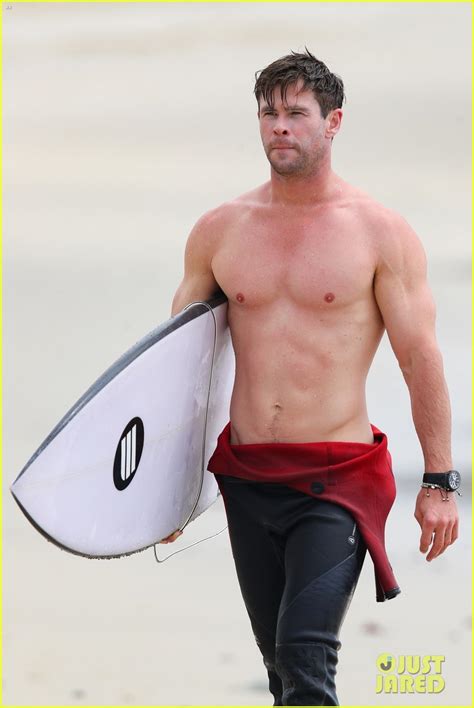 Alexis Superfans Shirtless Male Celebs Chris Hemsworth Shirtless