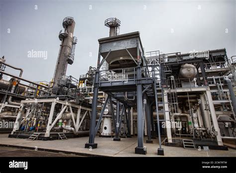 Zhaik Munai Oil Deposit Kazakhstan Oil Refinery Gas Processing Plant