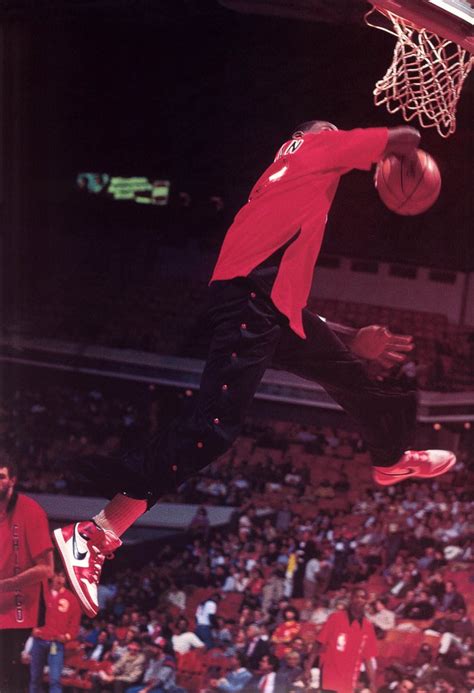 21 Rare Michael Jordan Rookie Photos