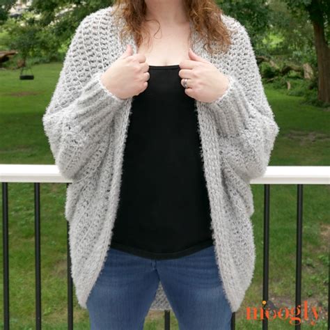 Hygge Cocoon Cardigan Free Crochet Pattern On Moogly