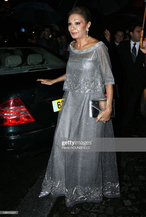 Farah Diba Pahlavi in Paris, France on September 17, 2007. | Farah diba ...