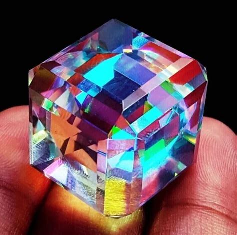 Ct Mystic Quartz Naturel Certifi Cube Cut Rainbow Couleur Pierre