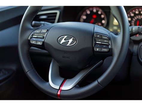 2020 Hyundai Veloster: 64 Interior Photos | U.S. News