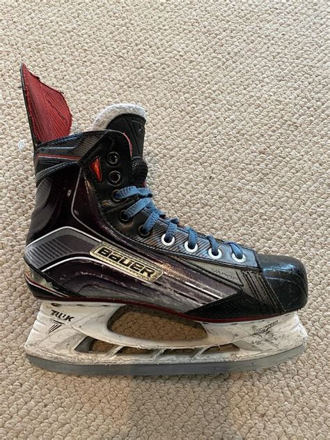 Used Senior Bauer Vapor X800 Hockey Skates Regular Width Size 6 5