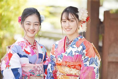 complete guide  traditional japanese clothing  accessories japan
