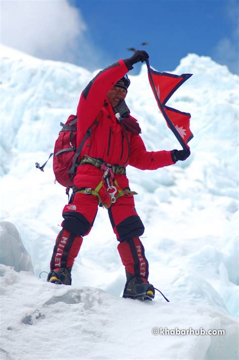 Everest Can Be ‘conquered Without Oxygen But ‘not Without Sherpas