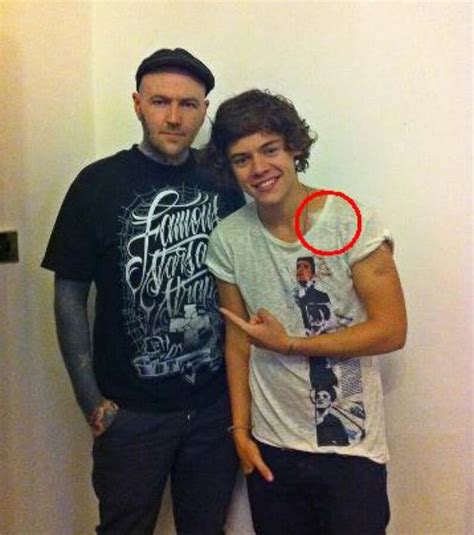 One Direction Le Nouveau Tatouage De Harry Styles Divise Les Fans