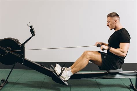 Beginner Rowing Workout - Men's Fit Club