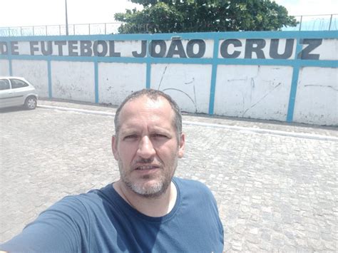 As Mil Camisas Em Barra Dos Coqueiros Se