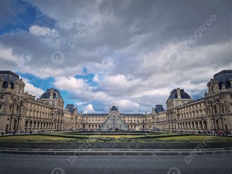 Museum Louvre Background Images Hd Pictures And Wallpaper For Free