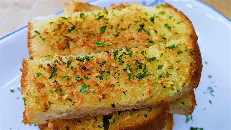 How To Make Garlic Toast With Regular White Bread Without An Oven R Foodhacks