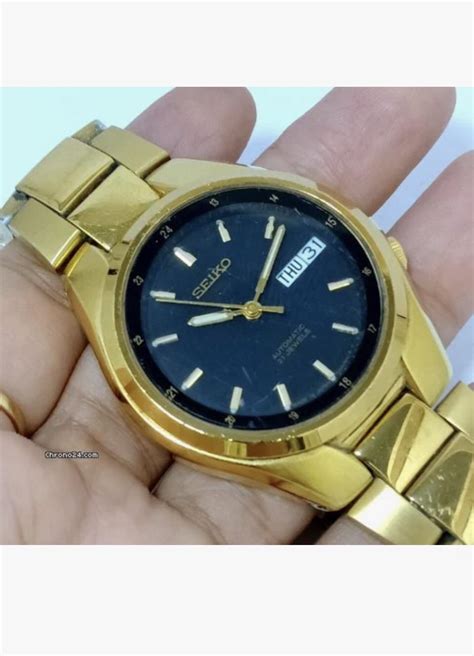 [Seiko 5] Is it real? : r/Seiko