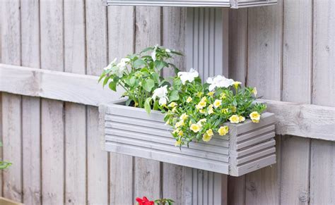 Diy Vertical Garden Easy Woodwork Tutorial The Crafty Gentleman