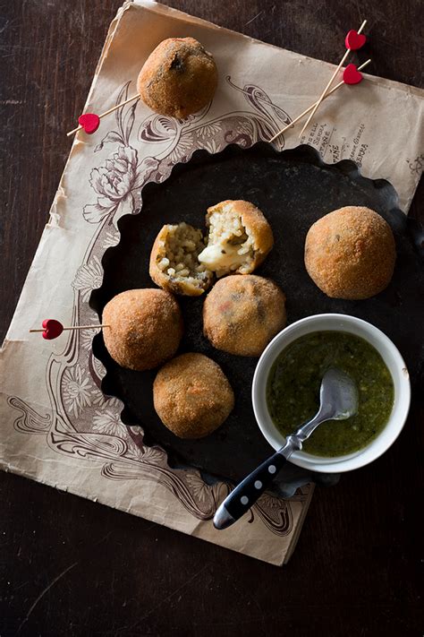 Contigo En La Playa ARANCINI DE RISOTTO DE SETAS