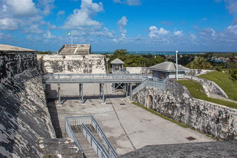 Fort Charlotte Nassau Old Fort At Arawak Cay