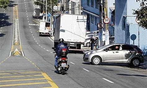 Moradores Pedem Lombada Eletr Nica Na Av Do Tabo O Preocupados Os