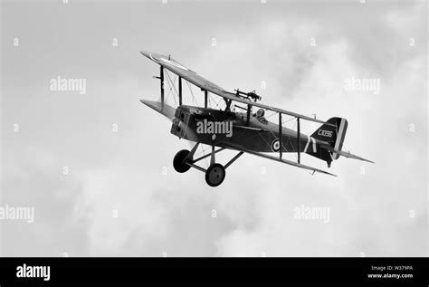 Se A Ww Biplane Aircraft Shuttleworth Hi Res Stock Photography And