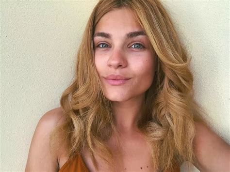 Pretty Blue Eyes Nudes Prettygirls Nude Pics Org