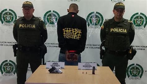 Capturamos A Un Hombre Por El Delito De Porte Ilegal De Armas De Fuego