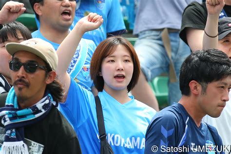 サッカーダイジェスト On Twitter 📸フォトギャラリー📸 ヨドコウ桜スタジアムに駆け付け熱い声援を送った横浜fcサポーター！ 👉