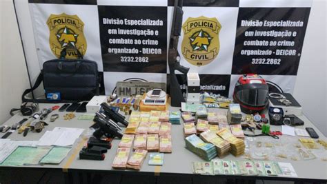 Pol Cia Prende Traficante De Drogas R Mil E Apreende Carros Armas