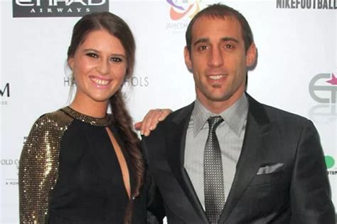 Pablo Zabaleta 2018: Wife, net worth, tattoos, smoking & body facts ...