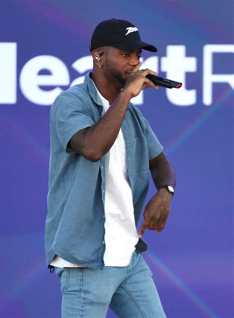 Bryson Tiller’s Sophomore Album Is “Almost Done” – VIBE.com