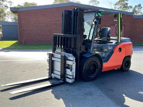 Toyota 40 8fd50n 5 Ton Forklift