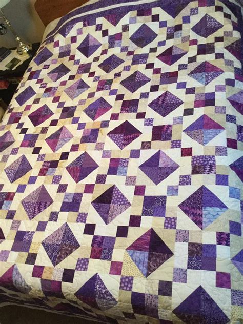 Jewel Box quilt pattern from Jordan Fabrics | Quilts, Monochromatic quilt, Quilt patterns