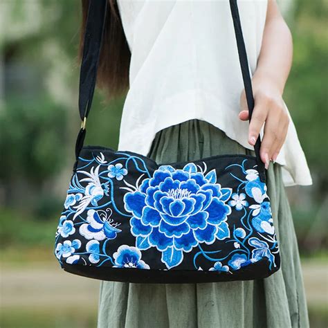 Women Handbag National Ethnic Embroidery Bags New Women S One Shoudler