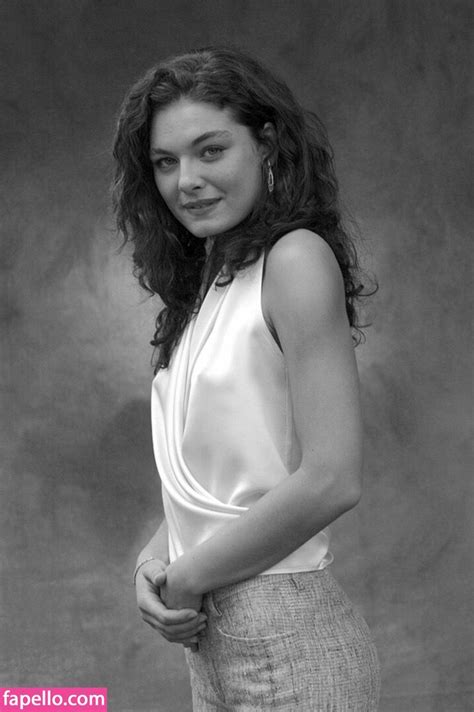 Alexa Davalos Alexakdavalos Nude Leaked Photo 6 Fapello