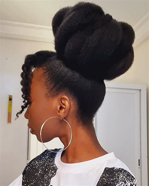 7 coiffures afro tendances à essayer cet été SETALMAA