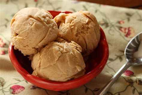 Dulce De Leche Ice Cream Saving Room For Dessert