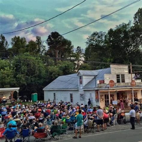 Mill Town Yarns at Bynum Front Porch Jan. 11 - Triangle on the Cheap