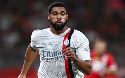 Milan Loftus Cheek Torna In Gruppo Ancora A Parte Pulisic Kjaer E